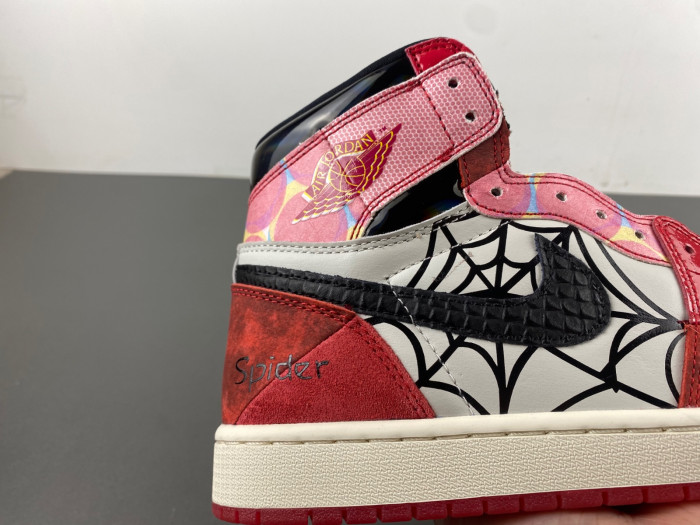 Air Jordan 1 High OG “Next Chapter”SPIDEr 2.0 DV1748-601