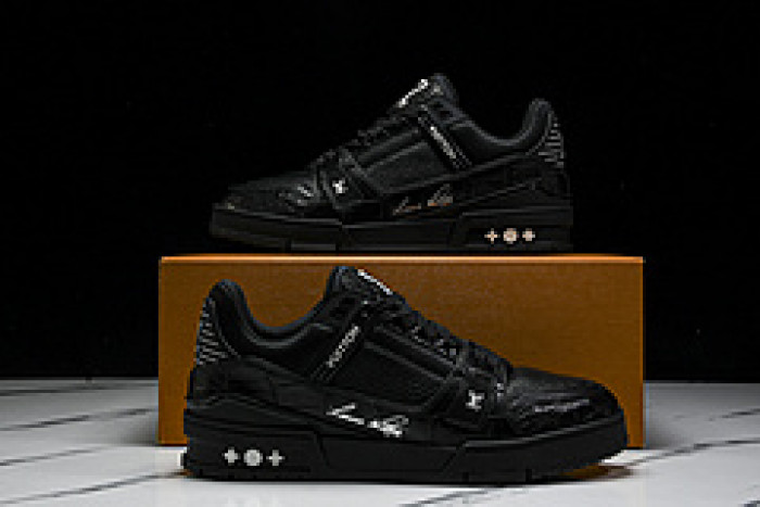 L&V SNEAKERS