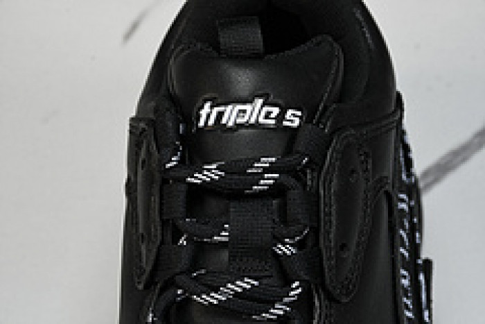 BL TRIPLE S TRAINERS W2FAY 9017