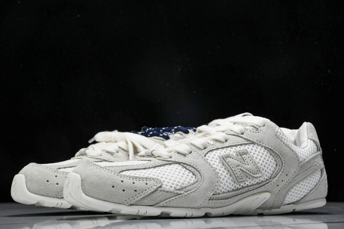 New Balance Mi­u