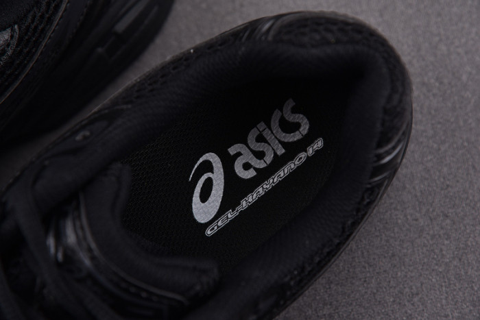 As*ic*ss shoes