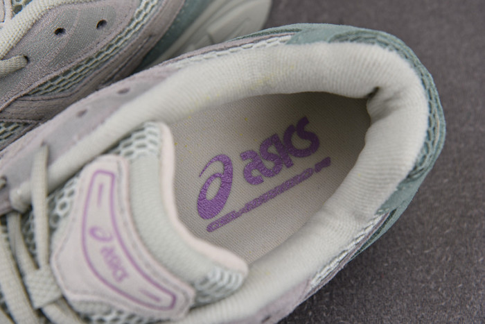 As*ic*ss shoes