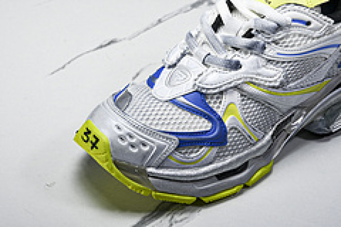 BLEN Runner