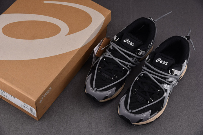 As*ic*ss shoes