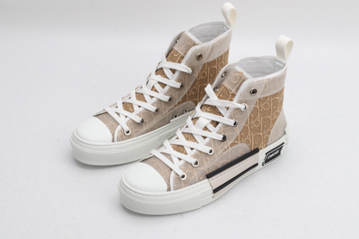 DI*O*R B23 PANKICK