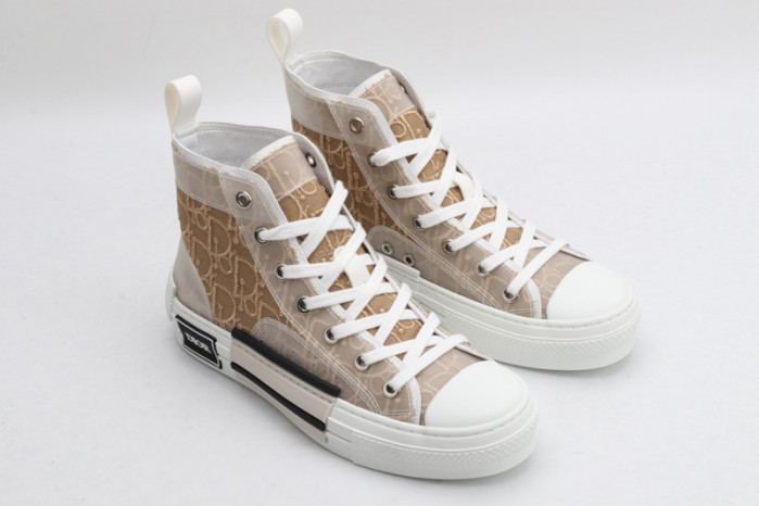 DI*O*R B23 PANKICK