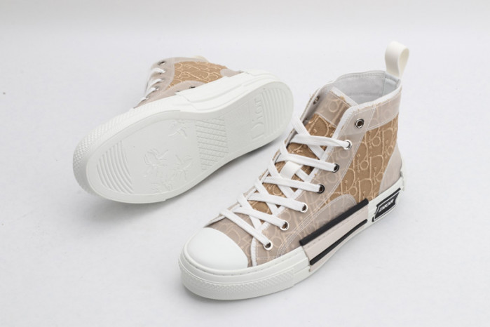 DI*O*R B23 PANKICK