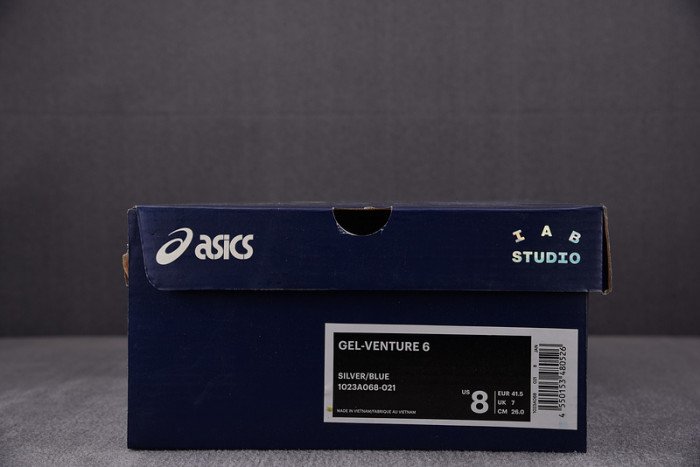 As*ic*ss shoes