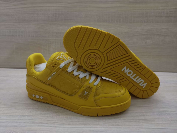 L&V SNEAKERS