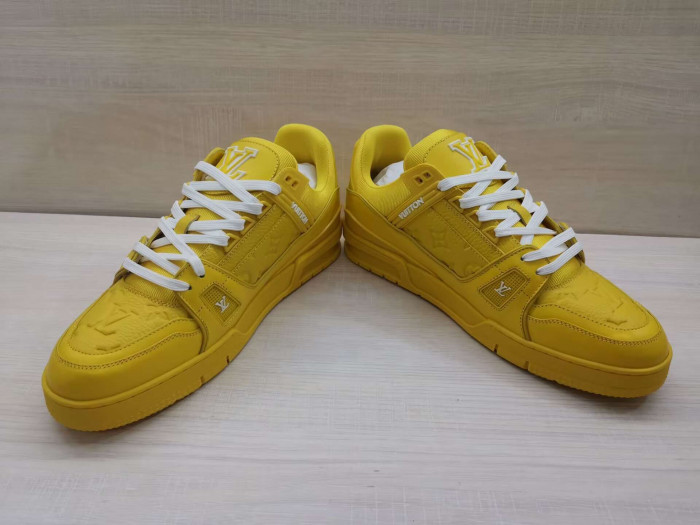 L&V SNEAKERS