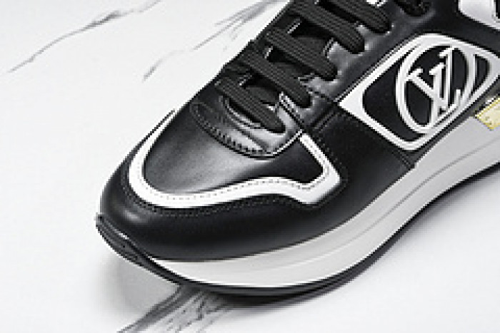 L&V SNEAKERS