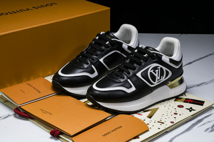 L&V SNEAKERS