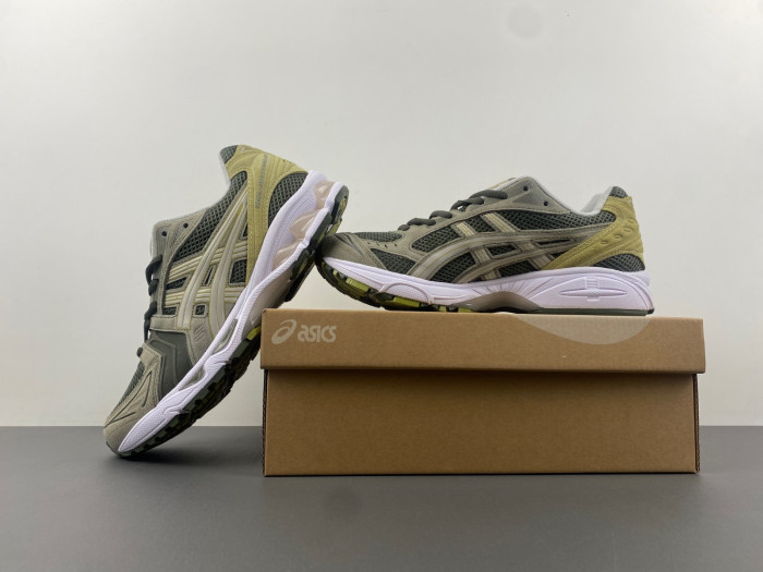 As*ic*ss shoes
