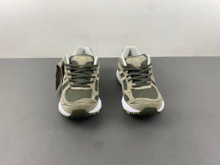 As*ic*ss shoes