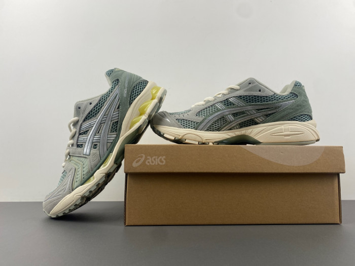 As*ic*ss shoes