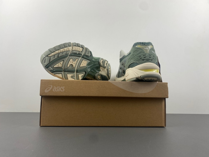 As*ic*ss shoes