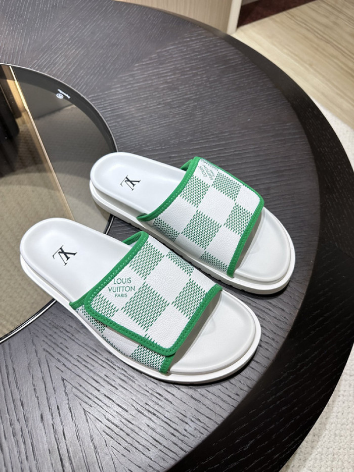 L&V SLIPPERS