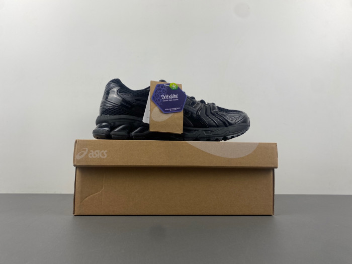 As*ic*ss shoes