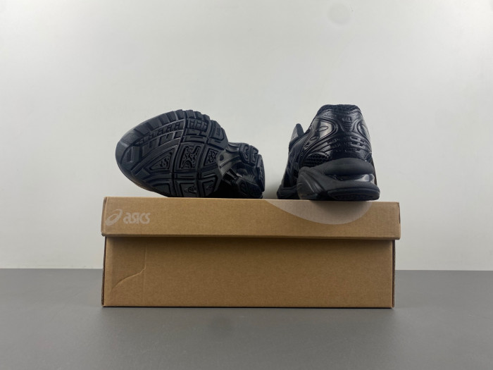 As*ic*ss shoes
