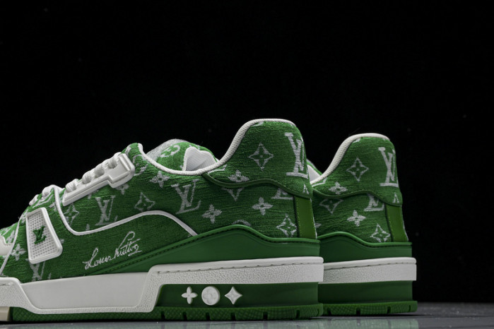 L&V SNEAKERS