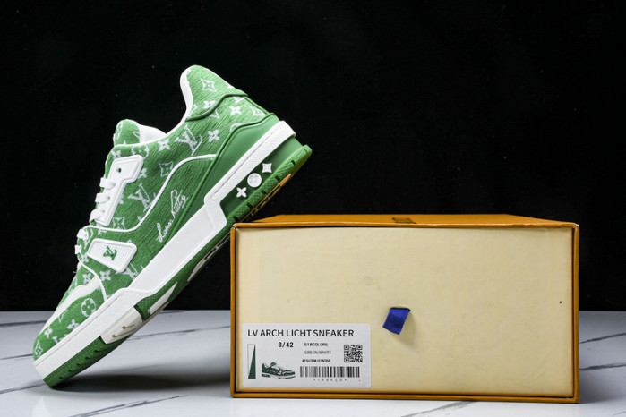 L&V SNEAKERS