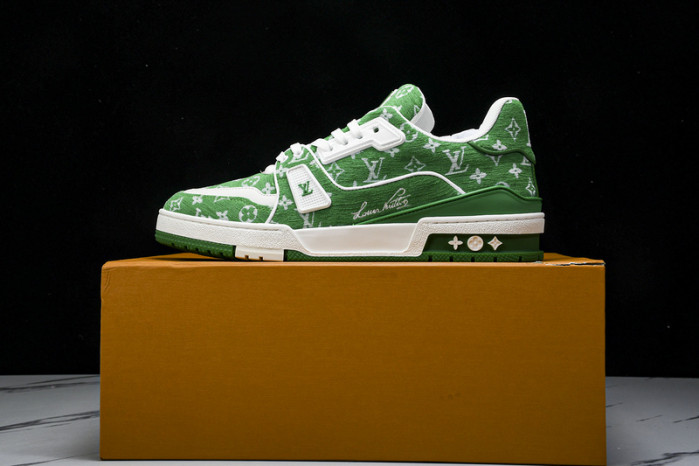 L&V SNEAKERS