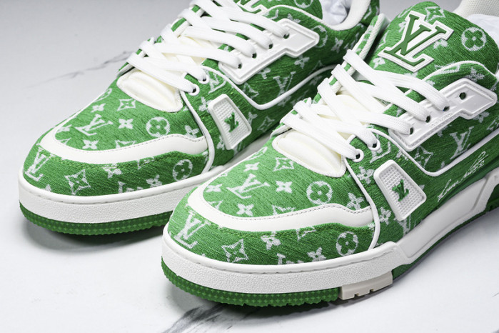 L&V SNEAKERS