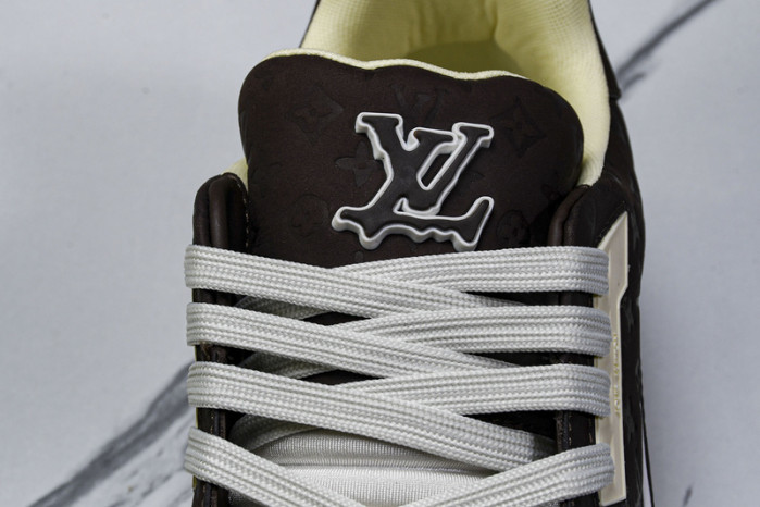 L&V SNEAKERS