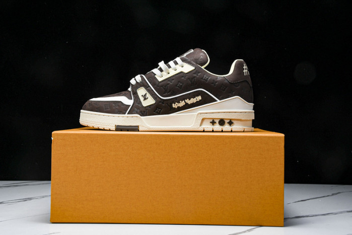 L&V SNEAKERS