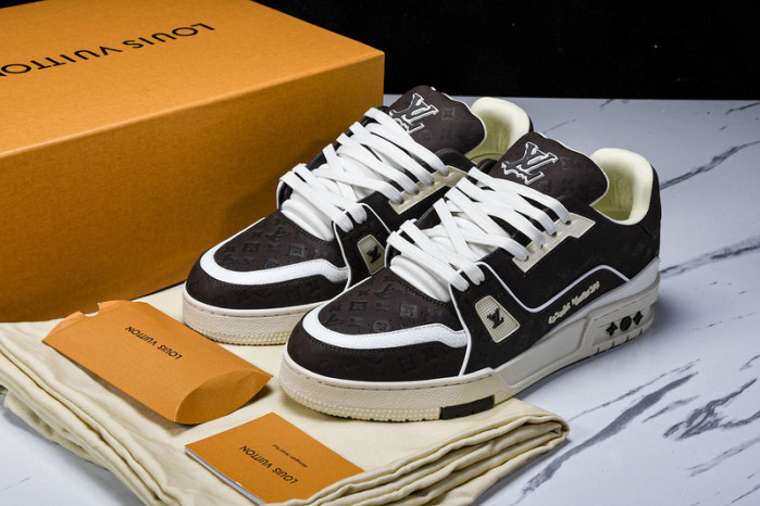L&V SNEAKERS