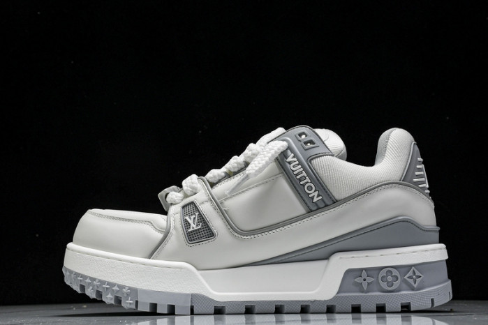 L&V SNEAKERS