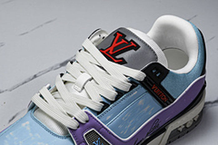 L&V SNEAKERS