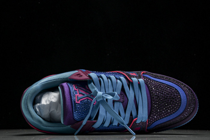 L&V SNEAKERS