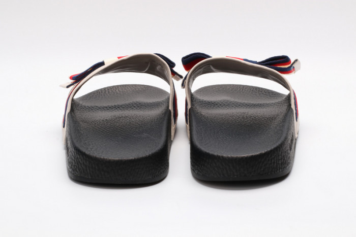 G DESIGNER SLIPPERS
