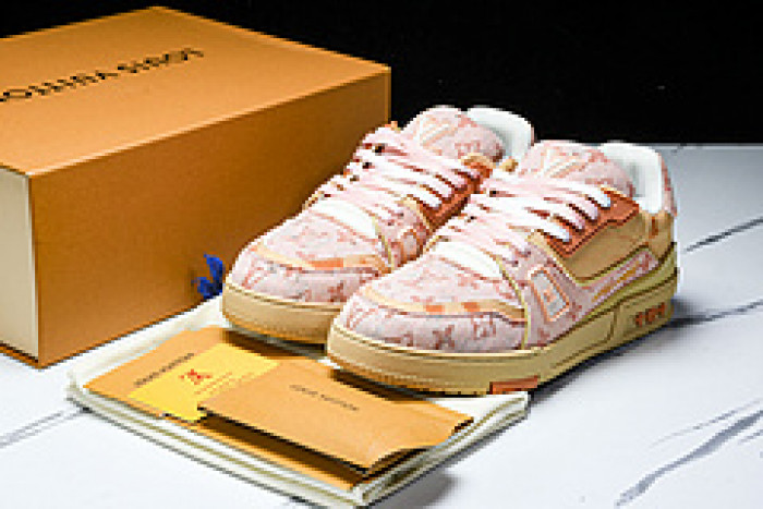 L&V SNEAKERS