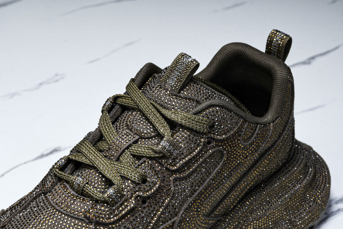 BLEN Runner Sneaker