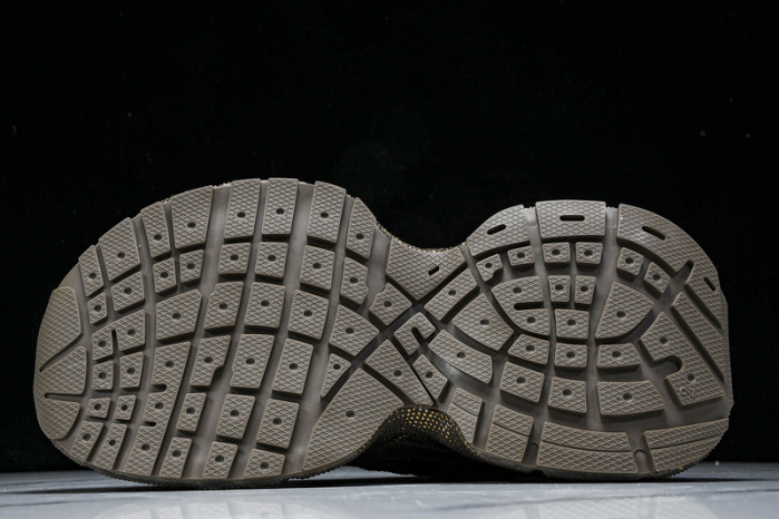 BLEN Runner Sneaker
