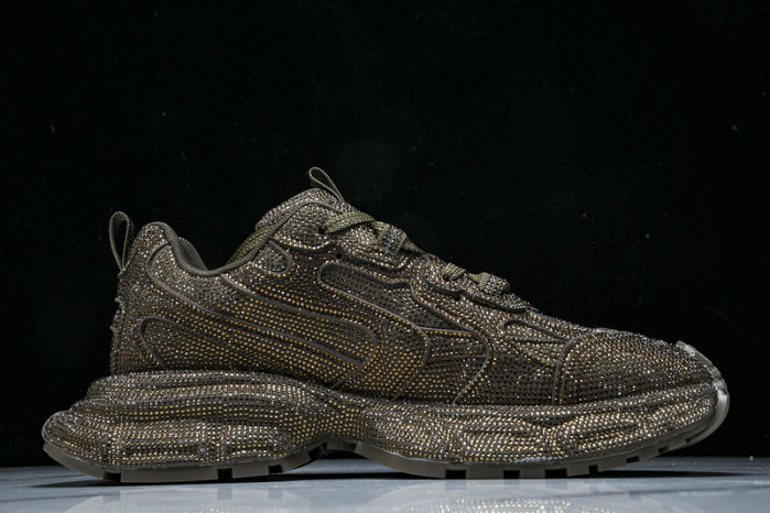 BLEN Runner Sneaker