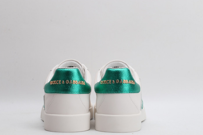 DG sneaker