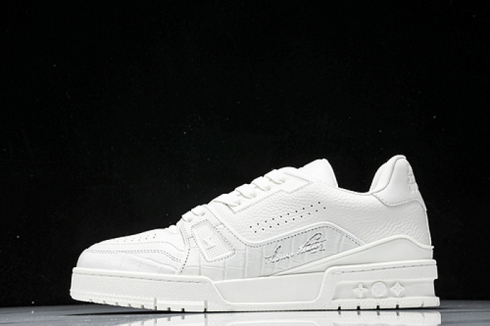 L&V SNEAKERS
