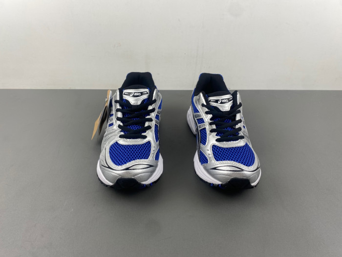 As*ic*ss shoes