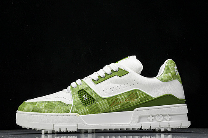 L&V SNEAKERS