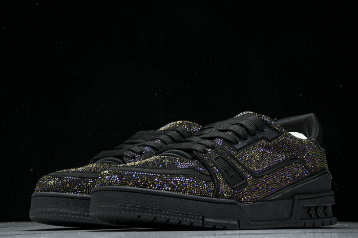 L&V SNEAKERS