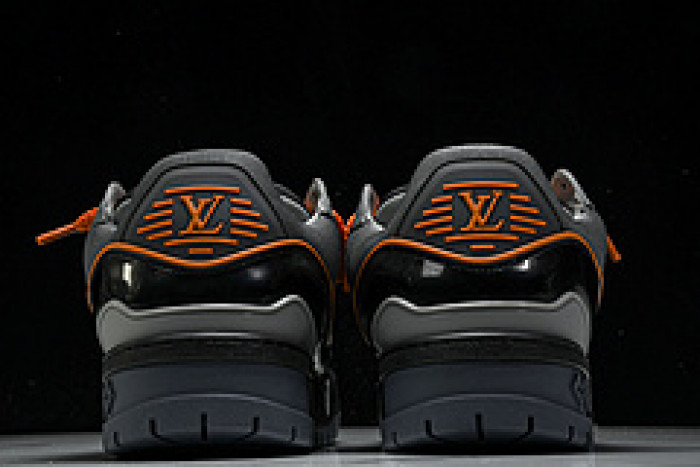 L&V SNEAKERS