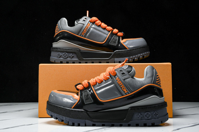 L&V SNEAKERS