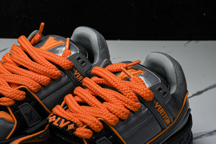L&V SNEAKERS