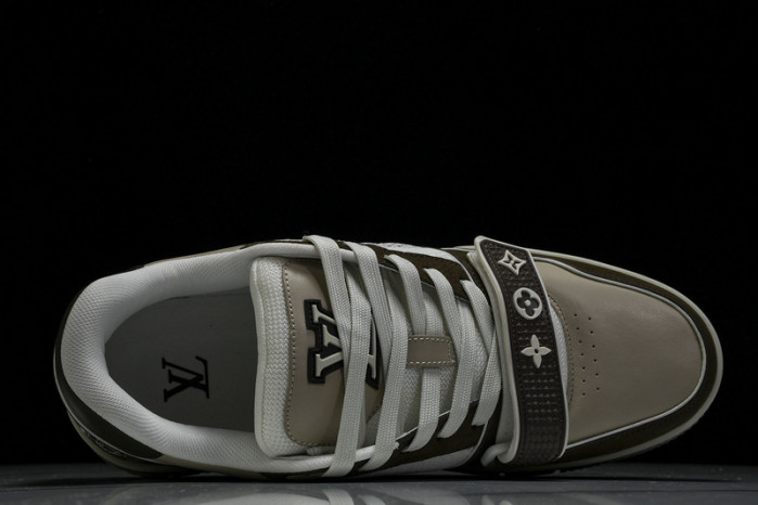 L&V SNEAKERS