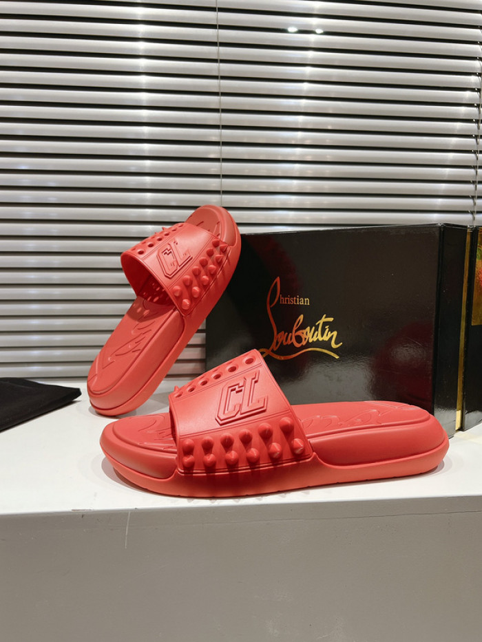 CL SLIPPERS