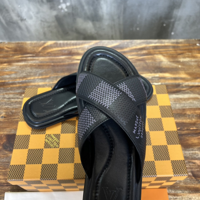 L&V SLIPPERS