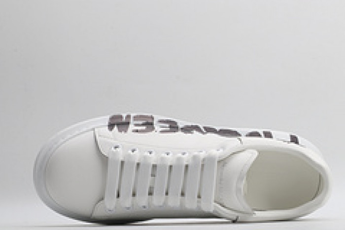 Alexander McQueen sneaker